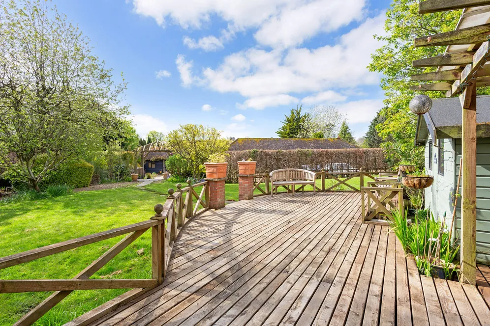 Pound Farm Barns, Chawton, GU34 photo 3