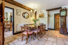 Pound Farm Barns, Chawton, GU34 photo 5