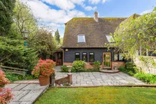 Pound Farm Barns, Chawton, GU34 photo 15