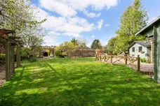 Pound Farm Barns, Chawton, GU34 photo 18
