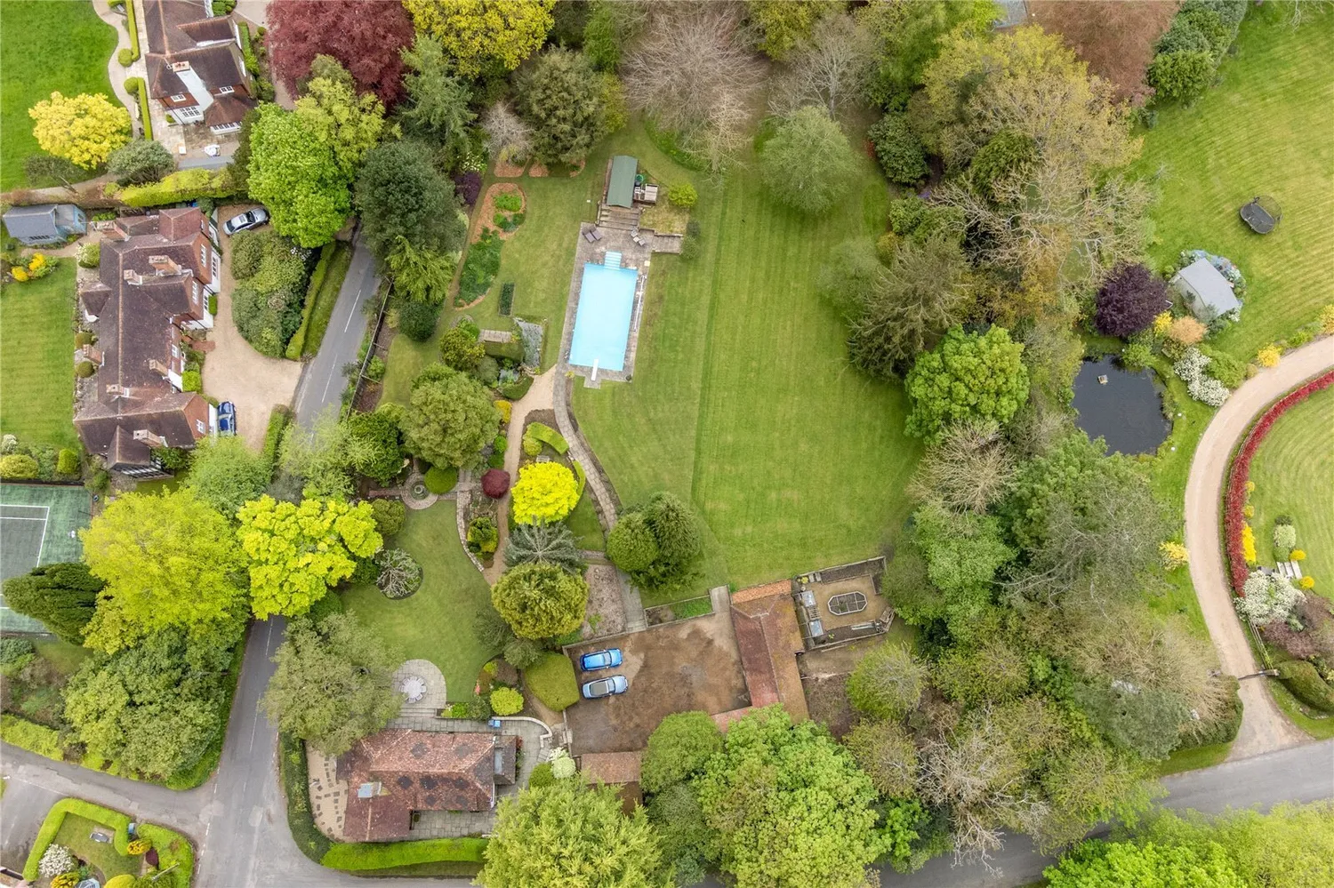 Pastens Road, Limpsfield, RH8 photo 2