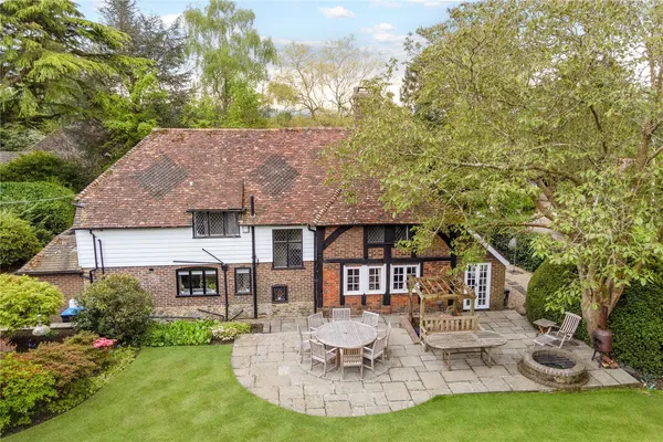 Pastens Road, Limpsfield, RH8 photo 3