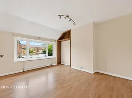 Spencer Road, Caterham thumb 3