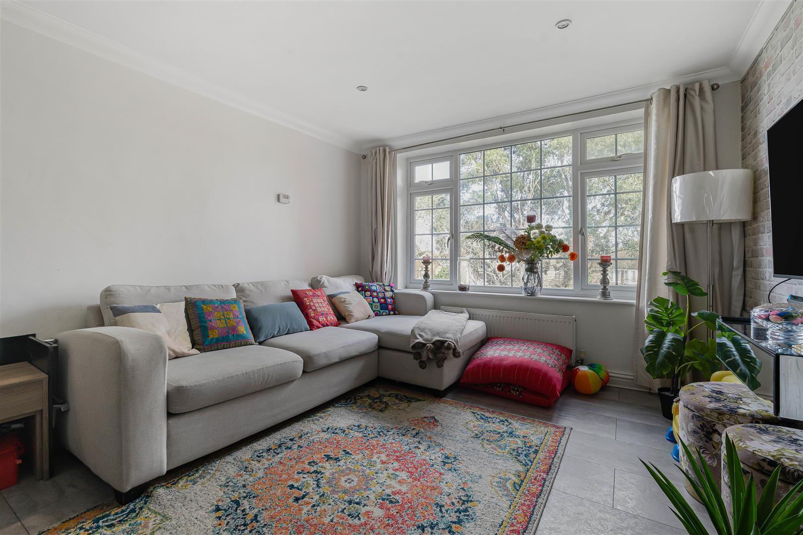 Masons Road Cippenham Image 1