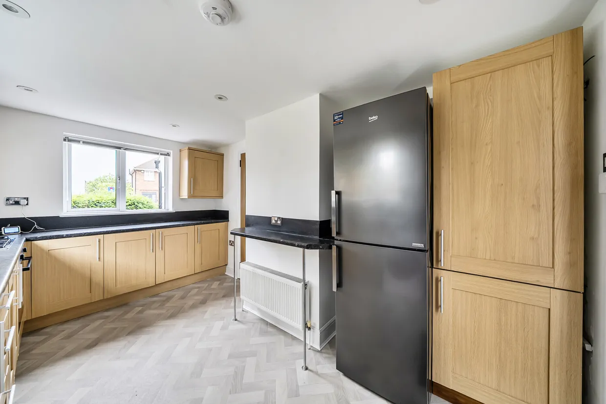 Harris Lane, Radlett, WD7 photo 3