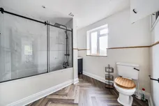 Harris Lane, Radlett, WD7 photo 6