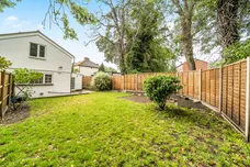 Harris Lane, Radlett, WD7 photo 11