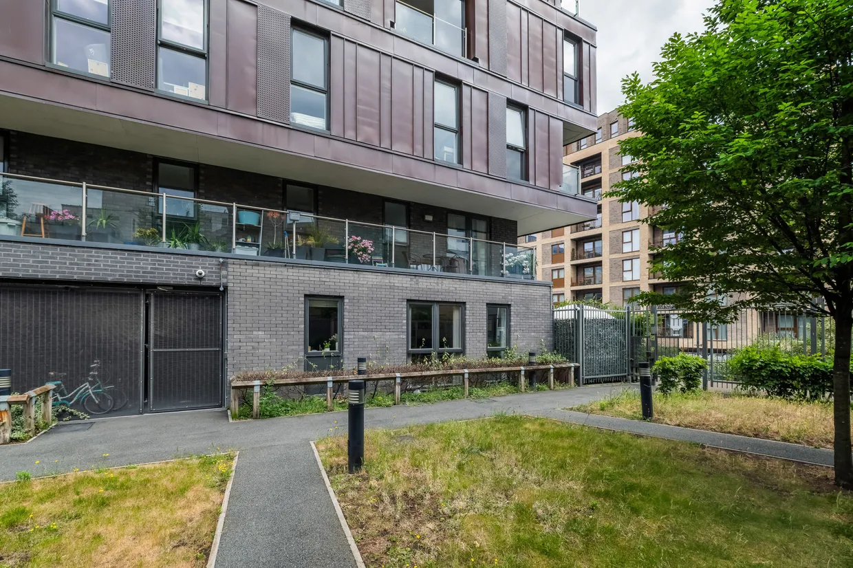 Coalmakers Wharf, London, E14 photo 1