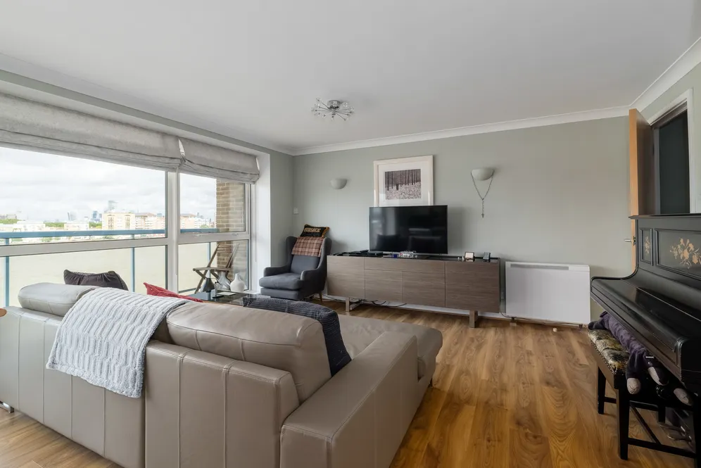 Arnhem Place, London, E14 photo 12