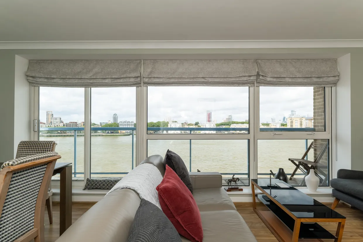 Arnhem Place, London, E14 photo 14