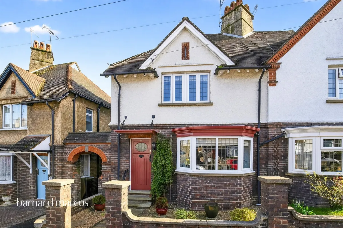 Myrtle Road, DORKING