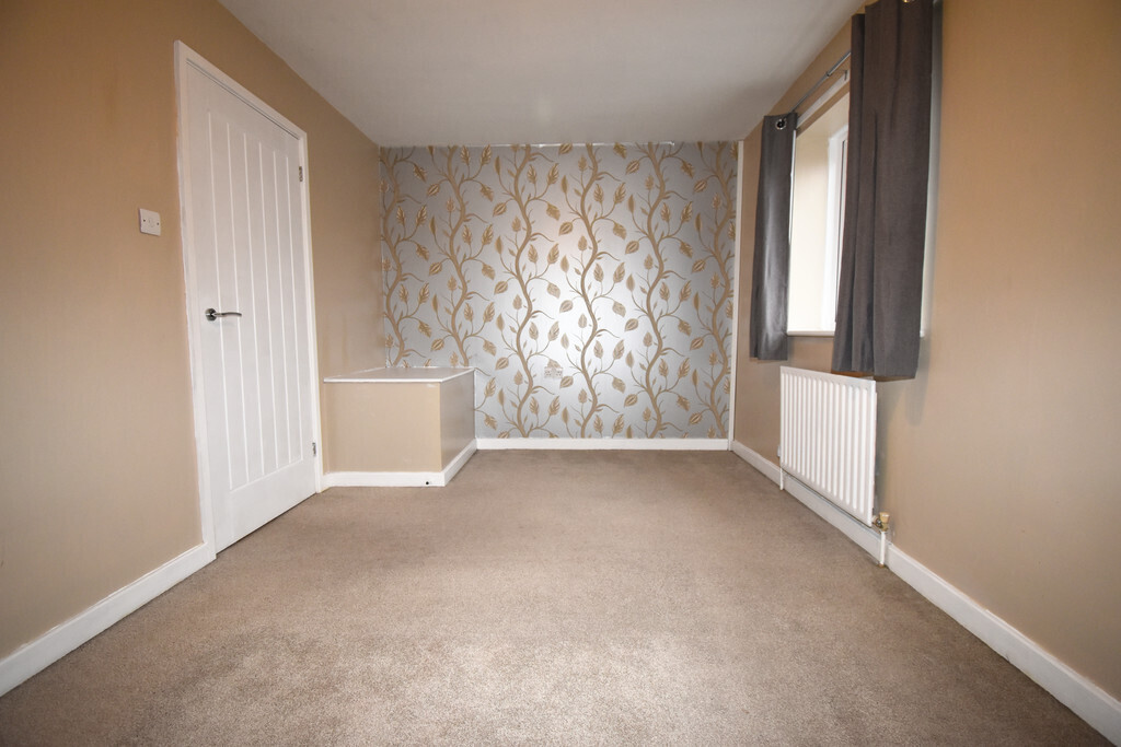 Marlwood Close, Longford, Coventry Image 5
