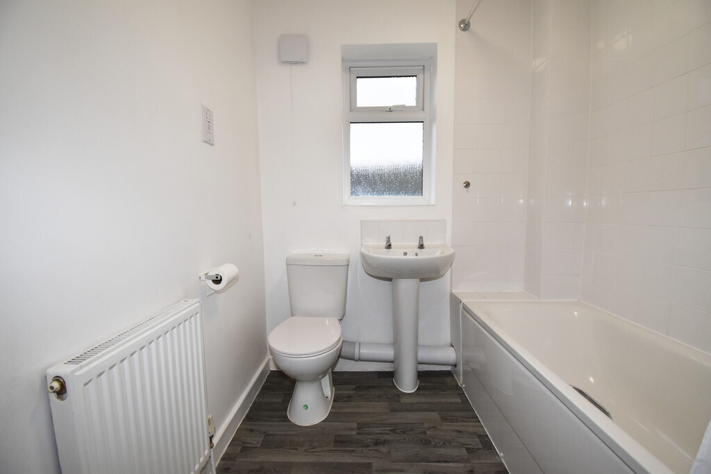 Marlwood Close, Longford, Coventry Image 6