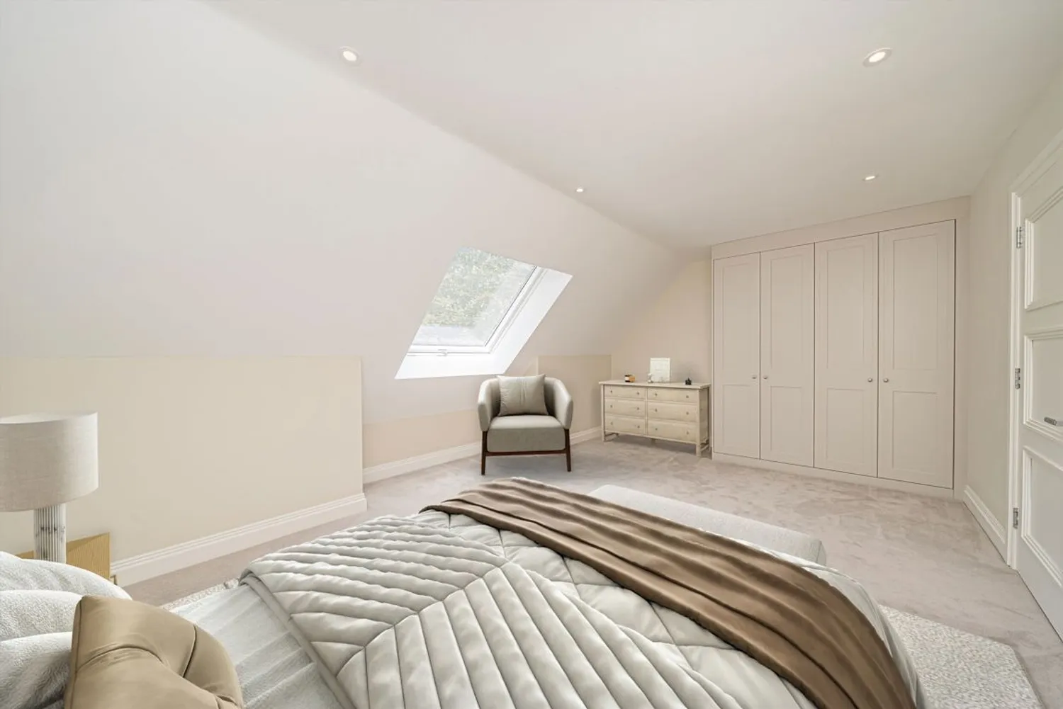 Old Avenue, Weybridge, KT13 photo 6