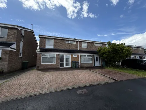 Macmillan Close, Tividale, OLDBURYphoto