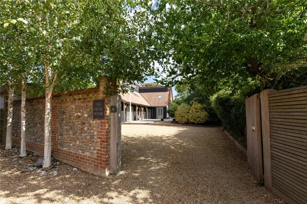 Samphire Close, Blakeney, NR25 photo 4