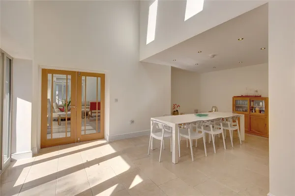 Samphire Close, Blakeney, NR25 photo 11