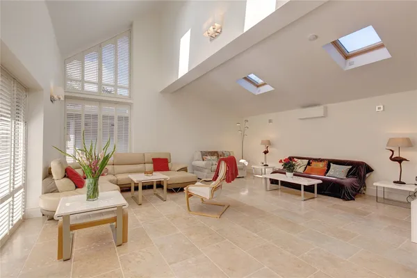 Samphire Close, Blakeney, NR25 photo 12