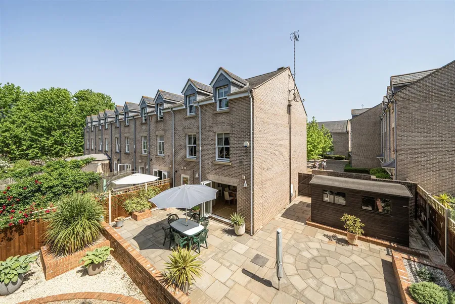 Property Image 10