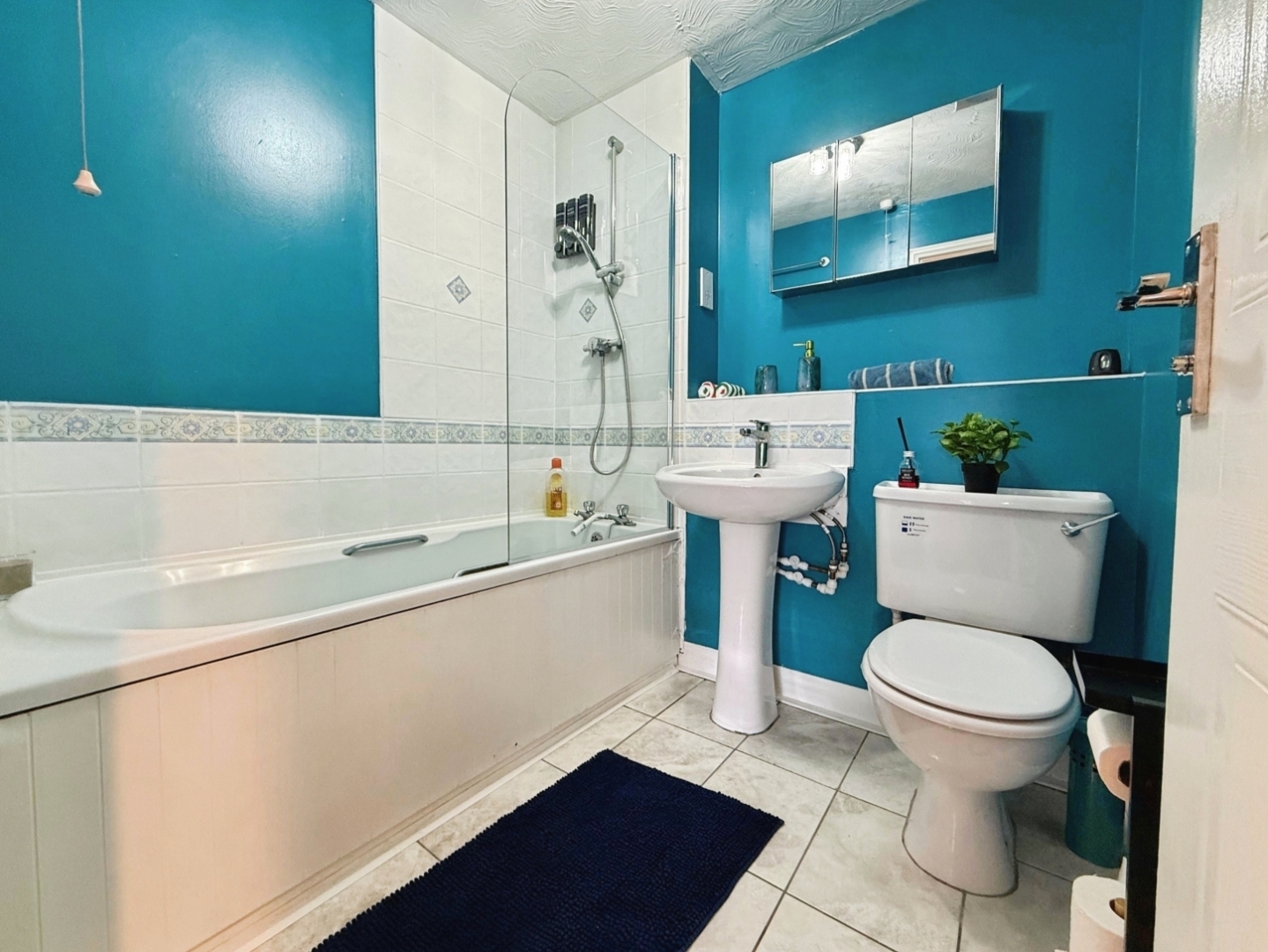 Botham Drive, Slough Image 11