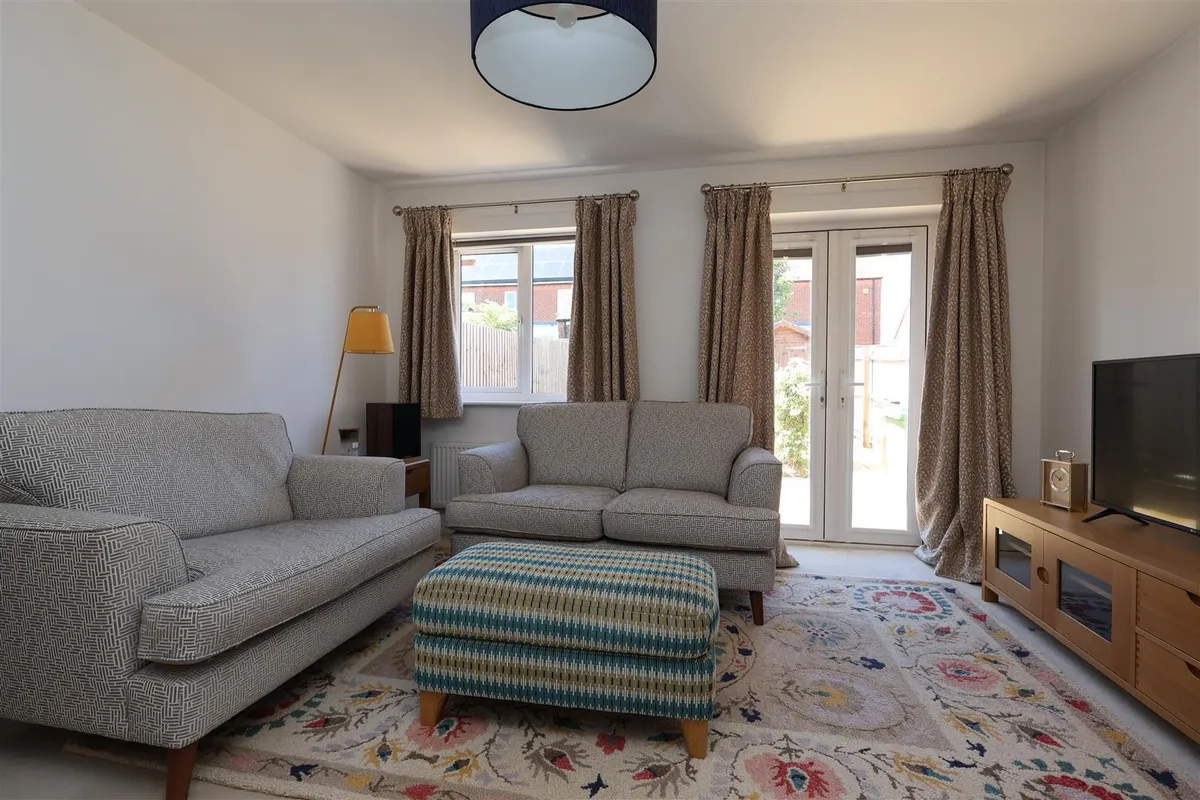Moat Reach, Edlesborough, LU6 2FS