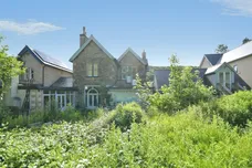 Abbeydale Road South, Dore, SHEFFIELD
