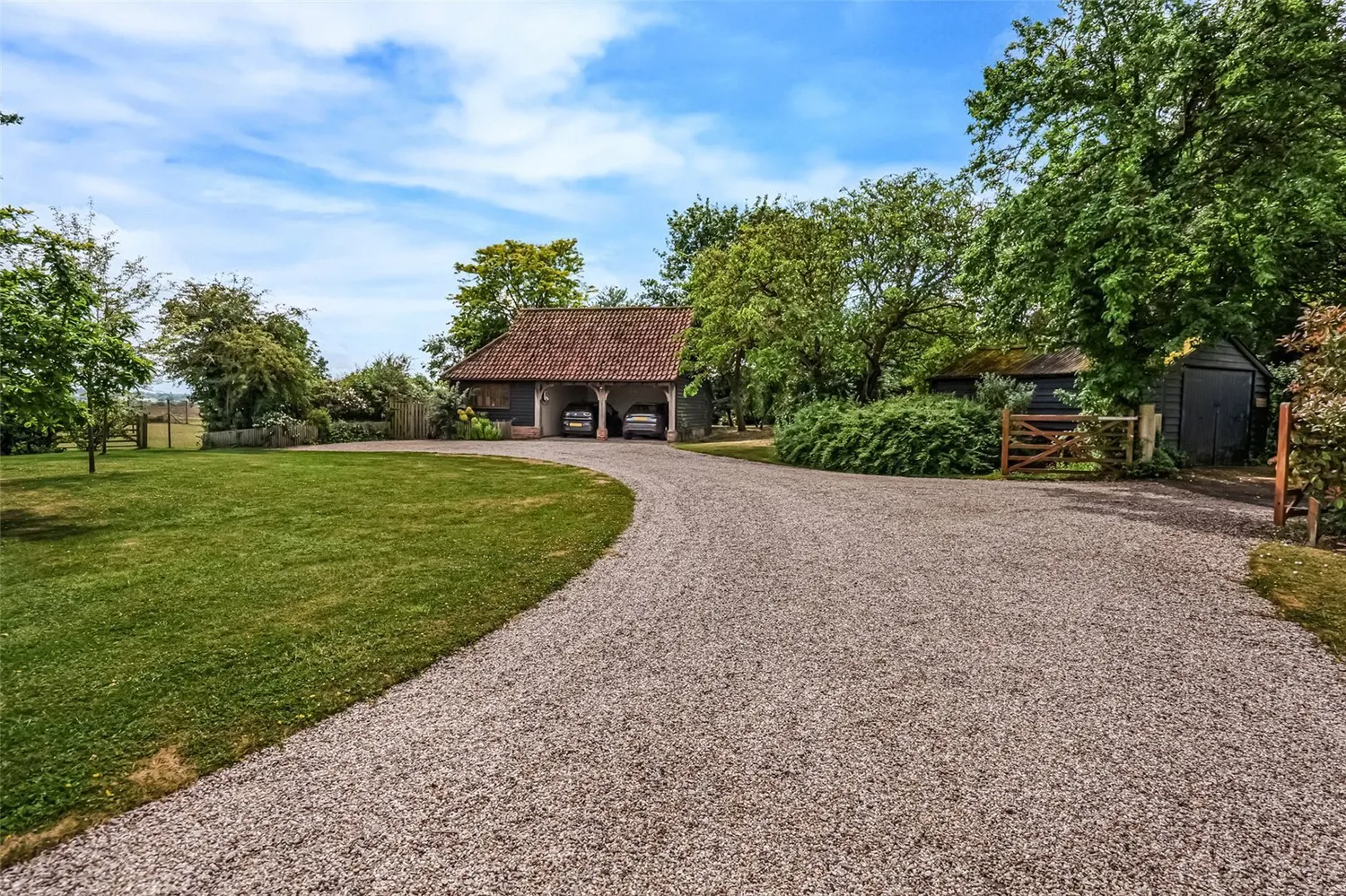 Belchamp Walter Road, Borley, CO10 photo 10