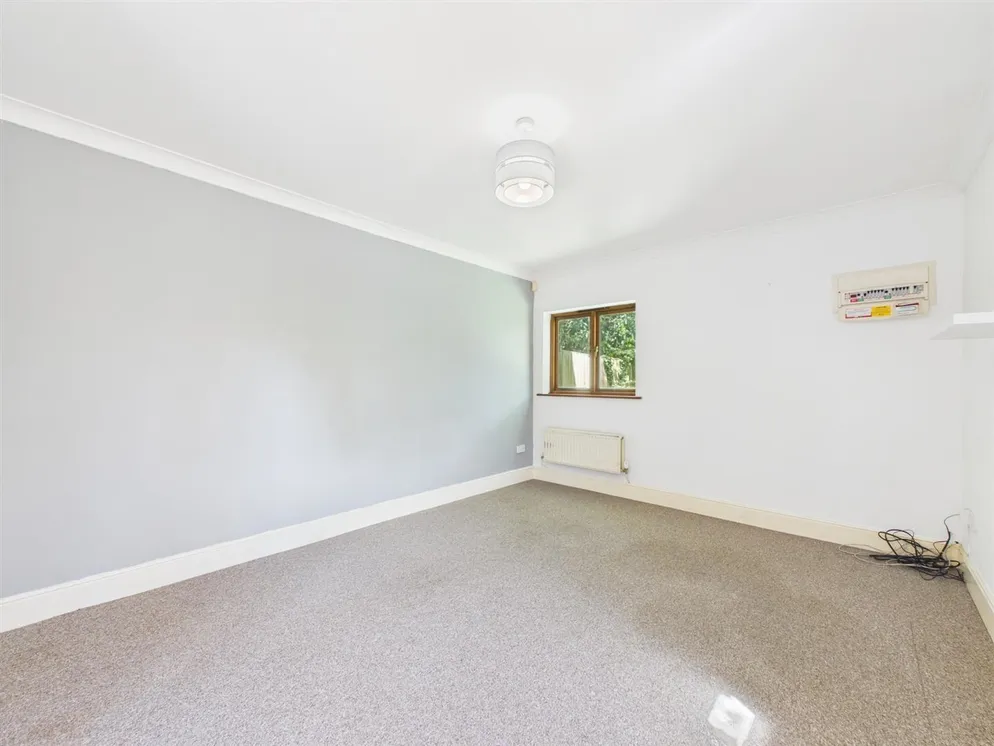 Property carousel item 5