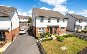 Edgemill Walk, Ivybridge, Devon, PL21 photo