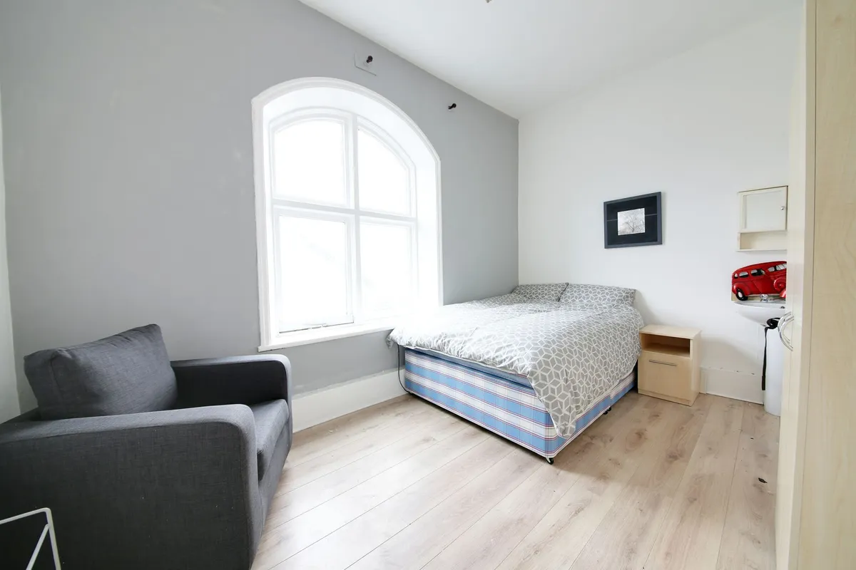 Victoria Road, Widnes, WA8
