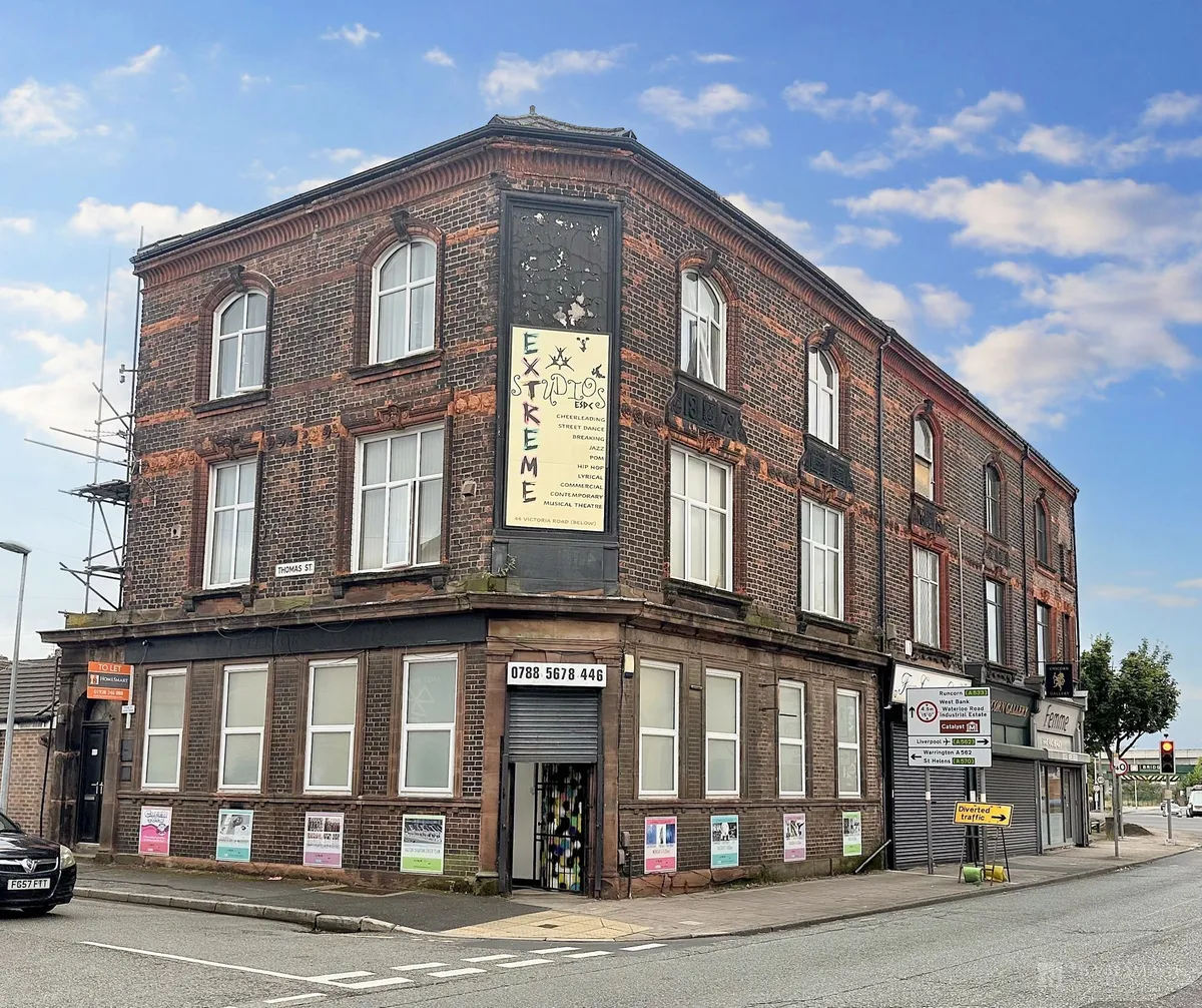 Victoria Road, Widnes, WA8