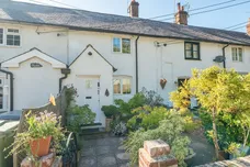 Petersfield Road, Greatham, GU33 photo 1