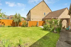 Watersfield Close, Lower Earley, Reading