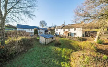 Pelynt, Looe