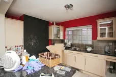 Yates Avenue, Rugby