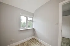 Julia Gardens, Barking