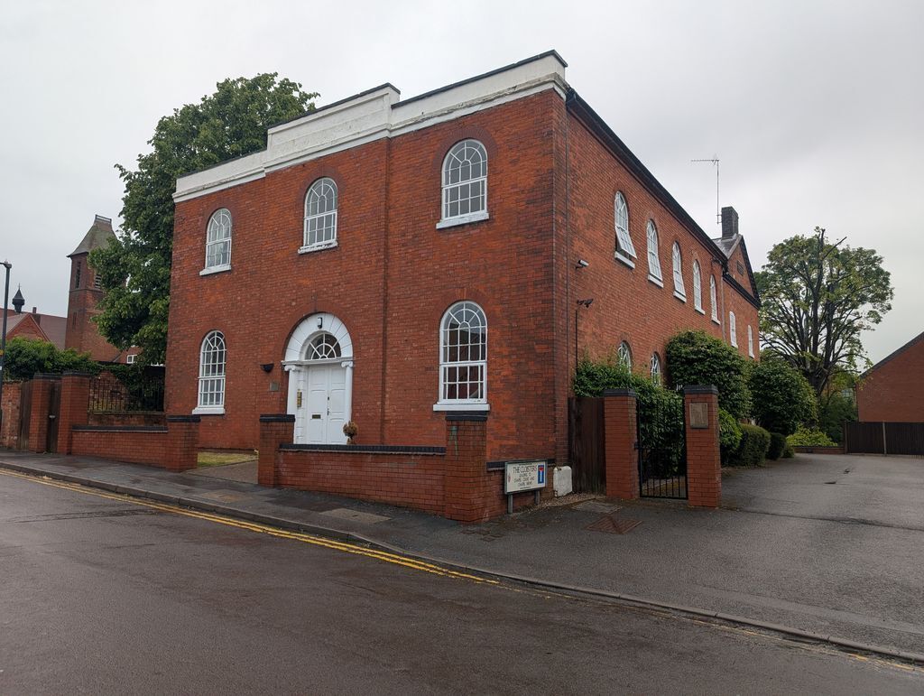 Flat 5 The Cloisters, North Street, Atherstone Image 1