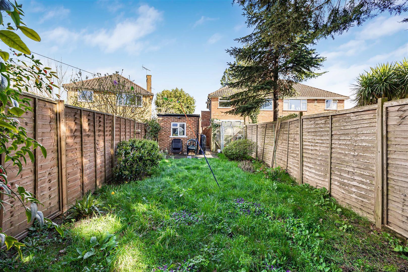 Brunel Road, Maidenhead Image 9