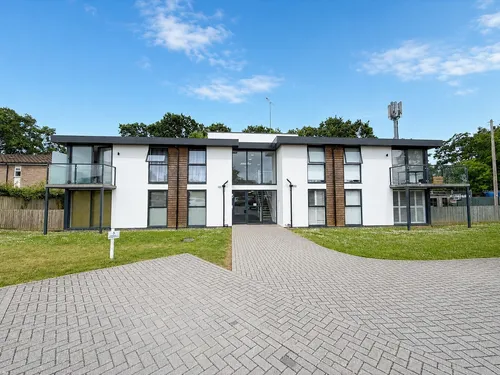 Stow Crescent, FAREHAMphoto