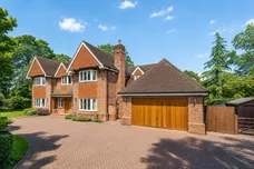 West Green Road, Hook, RG27 photo 1