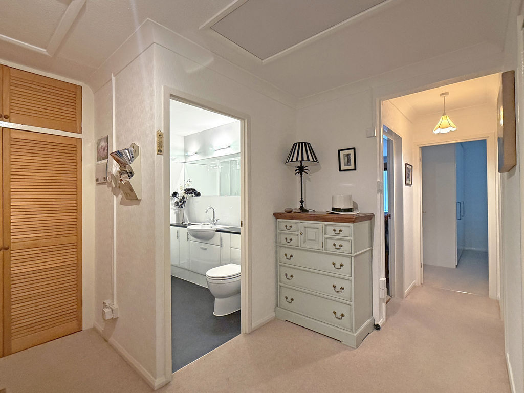 Manor Road, Sidmouth Image 3