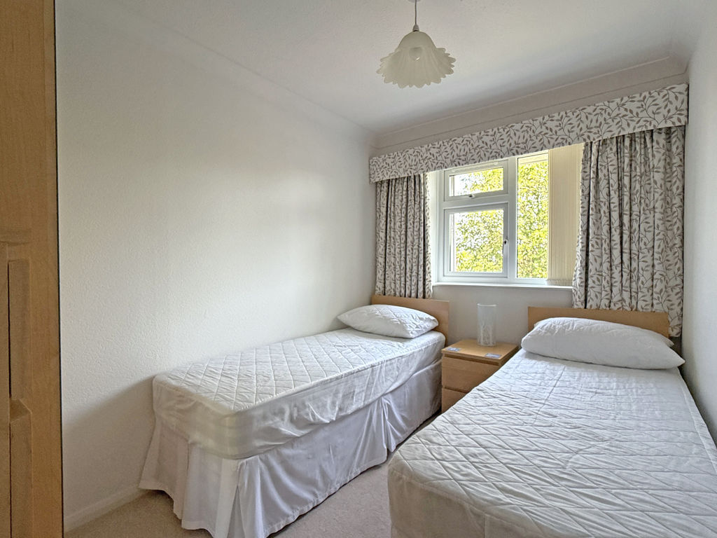 Manor Road, Sidmouth Image 8