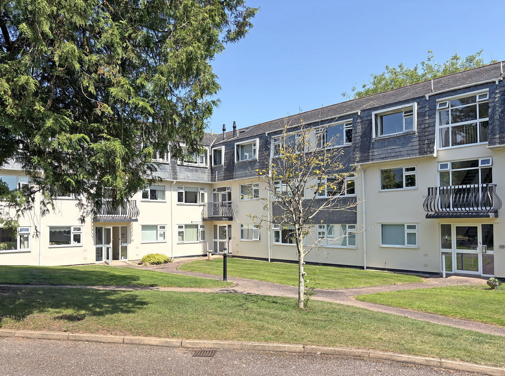 Manor Road, Sidmouth Image 11