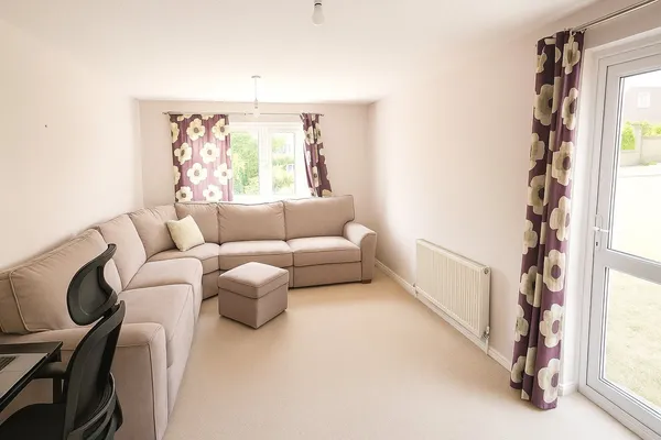 Calluna Court, Woking, GU22 photo 2