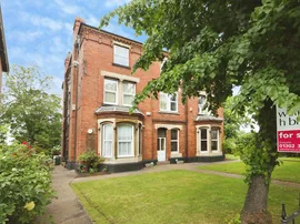 Thorne Road, Doncaster photo
