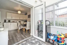 Broadgate Walk, Horsforth, Leeds
