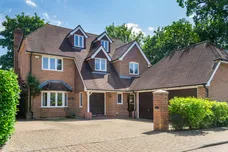 Miller Place, Gerrards Cross, SL9 photo 1