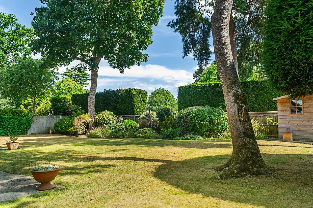 Miller Place, Gerrards Cross, SL9 photo 3