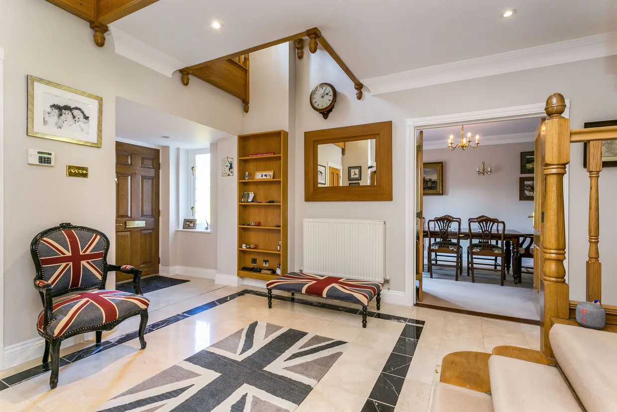 Miller Place, Gerrards Cross, SL9 photo 4