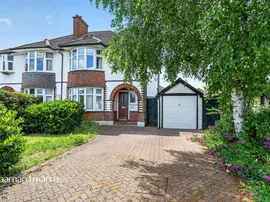 Kingston Road, Epsom photo
